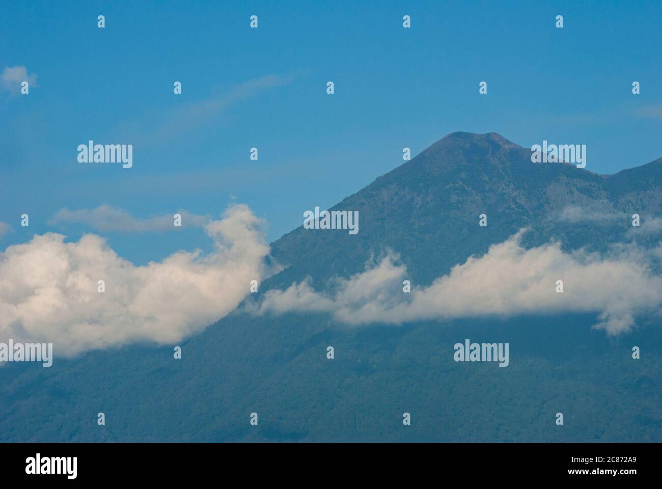 Volcan Tajumulco Is A Large Stratovolcano In The Department Of San Marcos In Western Guatemala It Is The Highest Mountain In Central America At 4 202 Stock Photo Alamy
