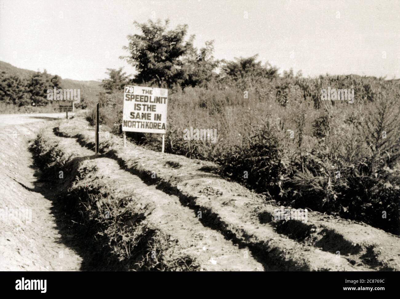 Korean War era - Speed Limit sign close to the 38th parallel north, which formed the border between North and South Korea prior to the Korean War. Stock Photo