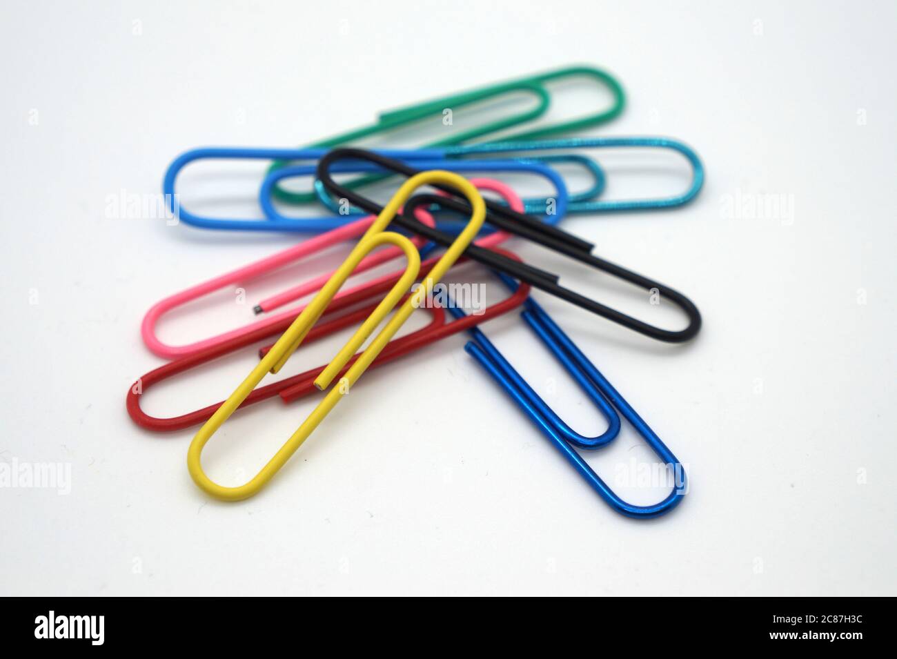 Close up of a pile of rainbow colored assorted paper clips Stock Photo ...