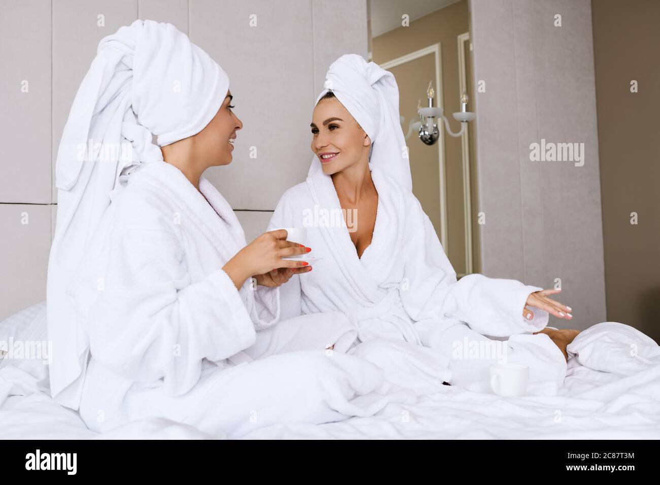 Two girls in hotel room hires stock photography and images Alamy