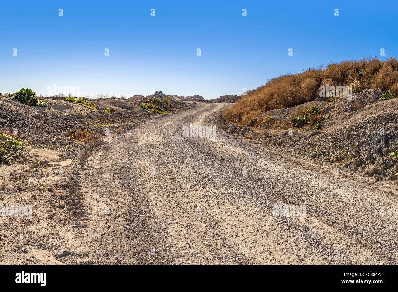 Biumpy Road Uneven gravel road hi-res stock photography and images - Alamy