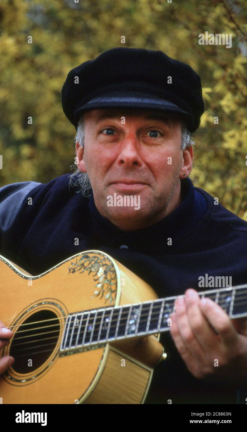 Dave Pegg of Jethro Tull and Fairport Convention 1984 Stock Photo
