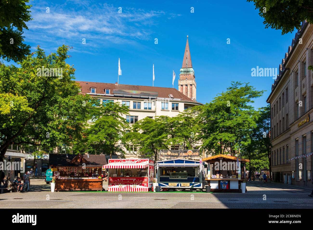 Kiel Innenstadt Holstenstaße am Asmus-Bremer-Platz am frühen Morgen Stock Photo