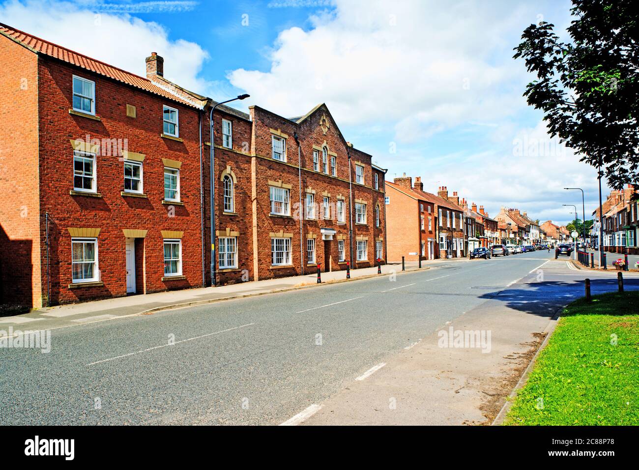 Long Street, Easingwold, North Yorkshire, England Stock Photo Alamy