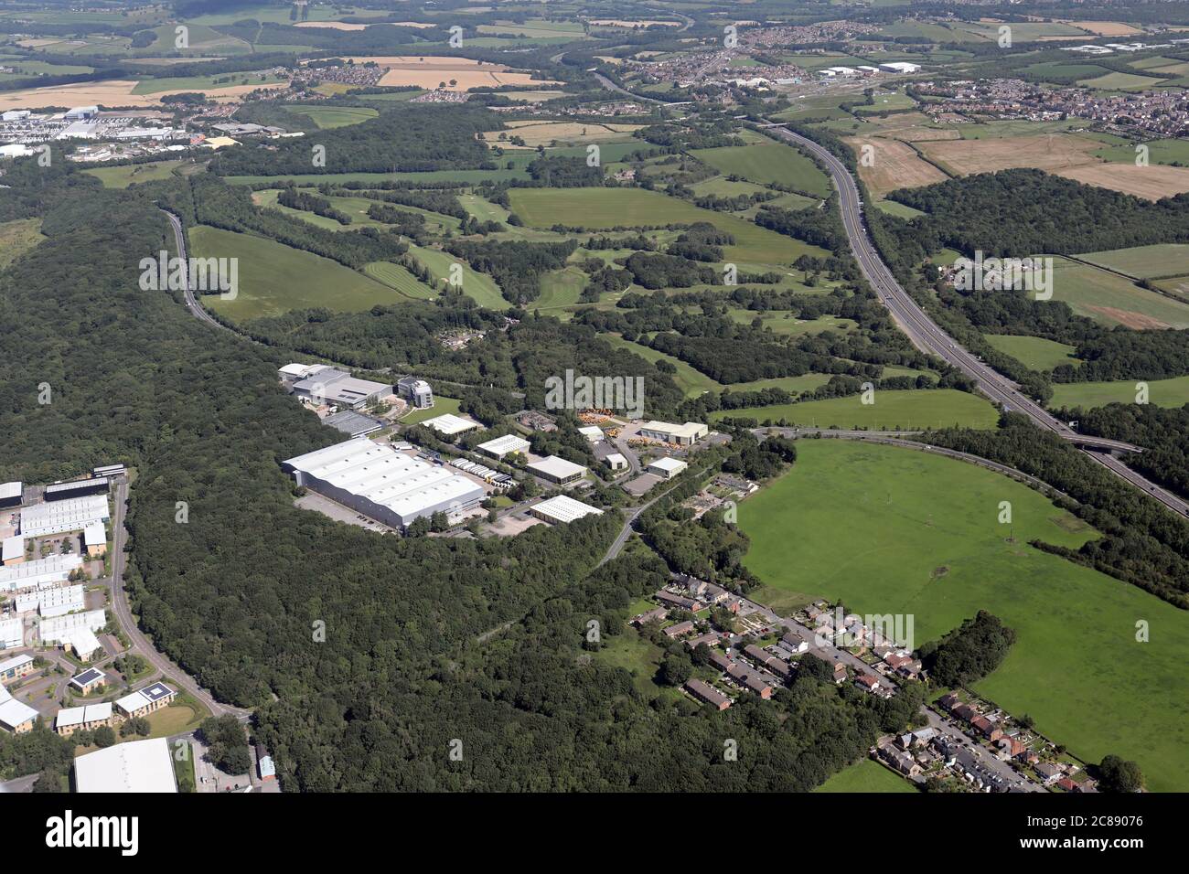 aerial view of Thorndale Park Estate & Thorncliffe Distribution Centre, Chapeltown, Sheffield Stock Photo