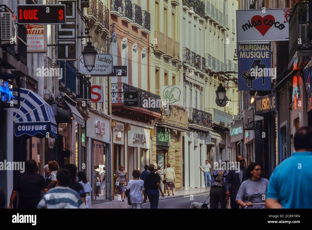 Rue de l'Argenterie, Perpignan, Pyrénées-Orientales, France. Circa 1990's  Stock Photo - Alamy