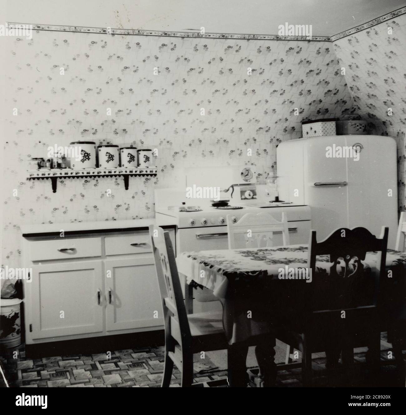Vintage Home Kitchen, 1940's, USA Stock Photo
