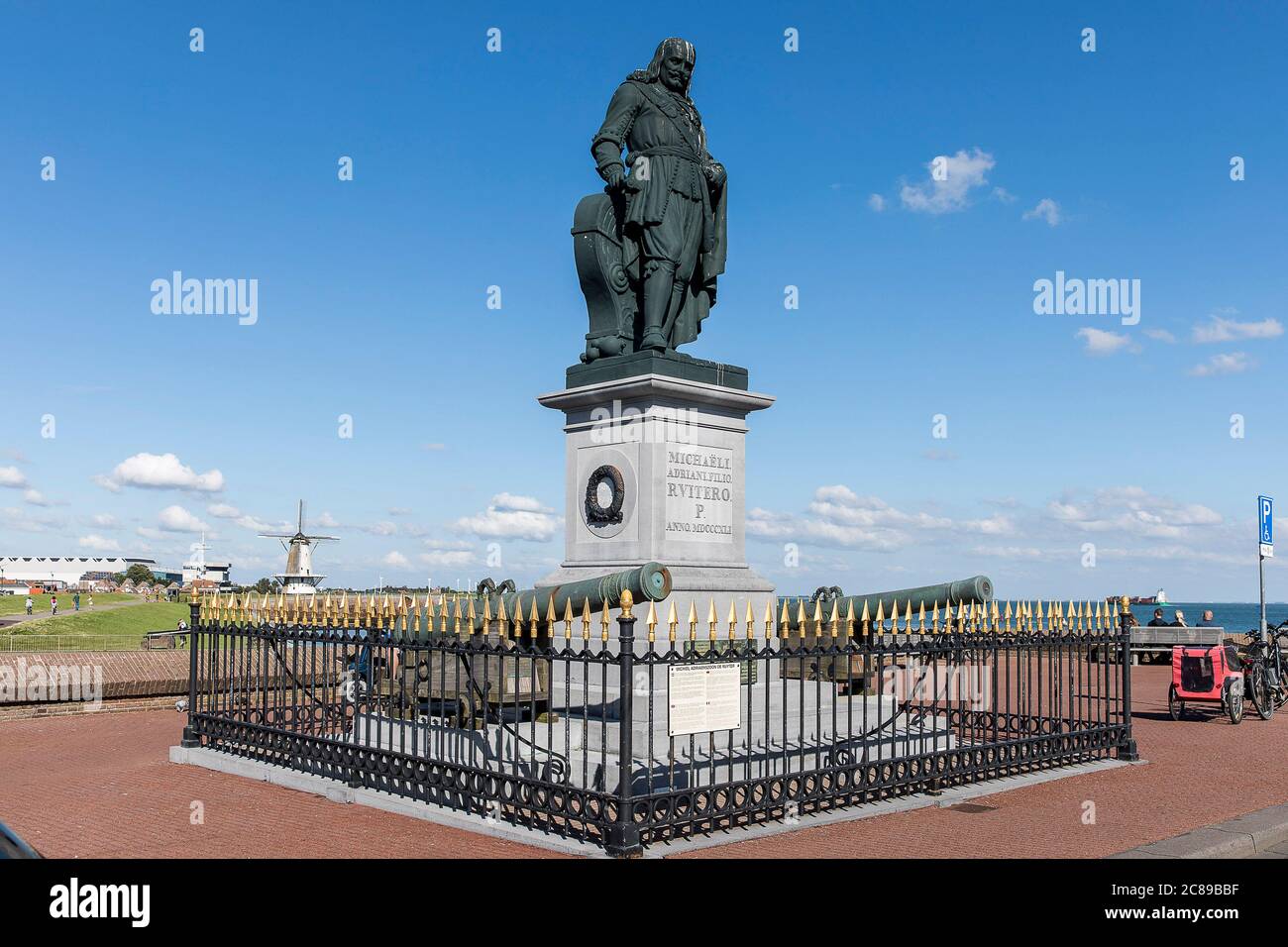 VLISSINGEN 21072020. Statue Michiel de Ruyter. Standbeeld Michiel de Ruyter Credit Pro Shots VLISSINGEN 21072020. Statue Michiel de Ruyter. Standbeeld Michiel de Ruyter Credit Pro Shots