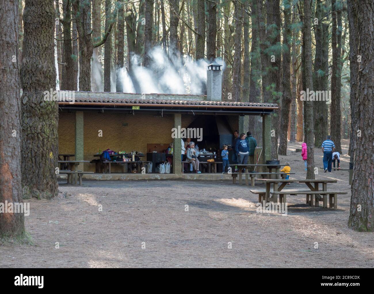 Refugio El Pilar, La Palma, Canary Islands, Spain, December 22, 2019:  Public garden grill at refuge Refugio El Pilar with group of local people  Stock Photo - Alamy