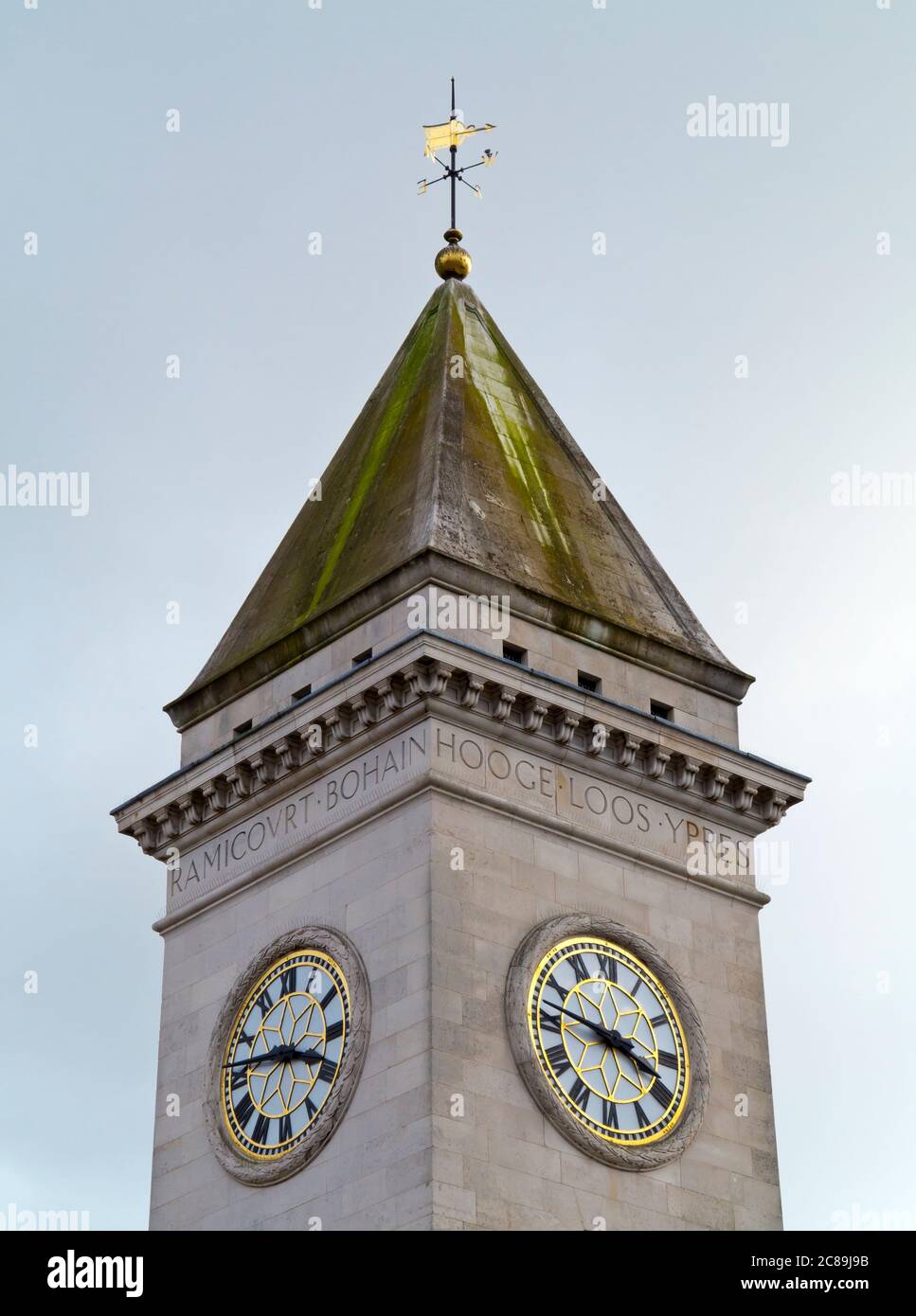 The clock on the Nicholson War Memorial in Leek Staffordshire England UK built in 1925 to commemorate the dead of the First World War. Stock Photo