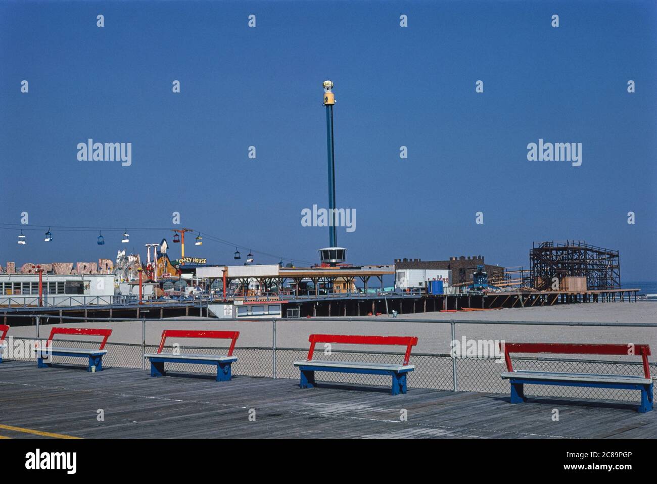 Fun Pier, Wildwood, New Jersey, USA, John Margolies Roadside America Photograph Archive, 1978 Stock Photo