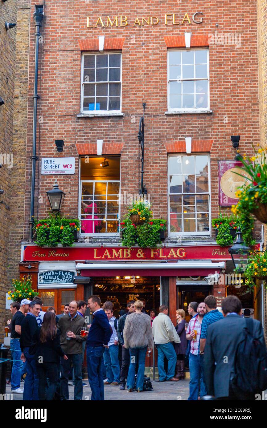 Lamb And Flag Pub High Resolution Stock Photography and Images Alamy