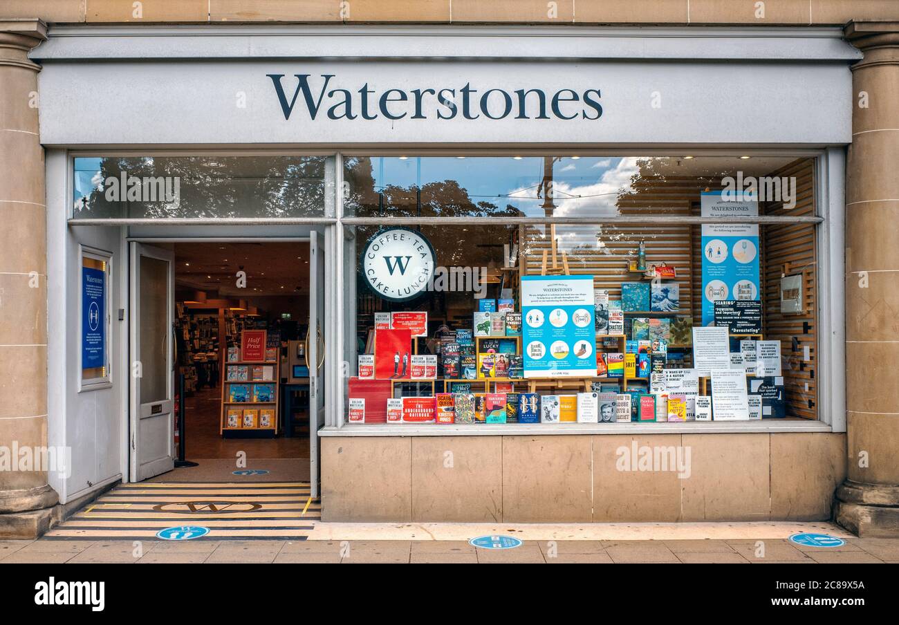 Waterstones in Princes Street, Edinburgh, Scotland, UK Stock