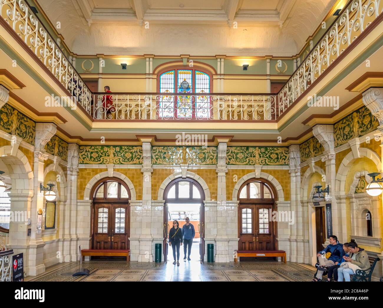 Historic railway station interior hi-res stock photography and images ...