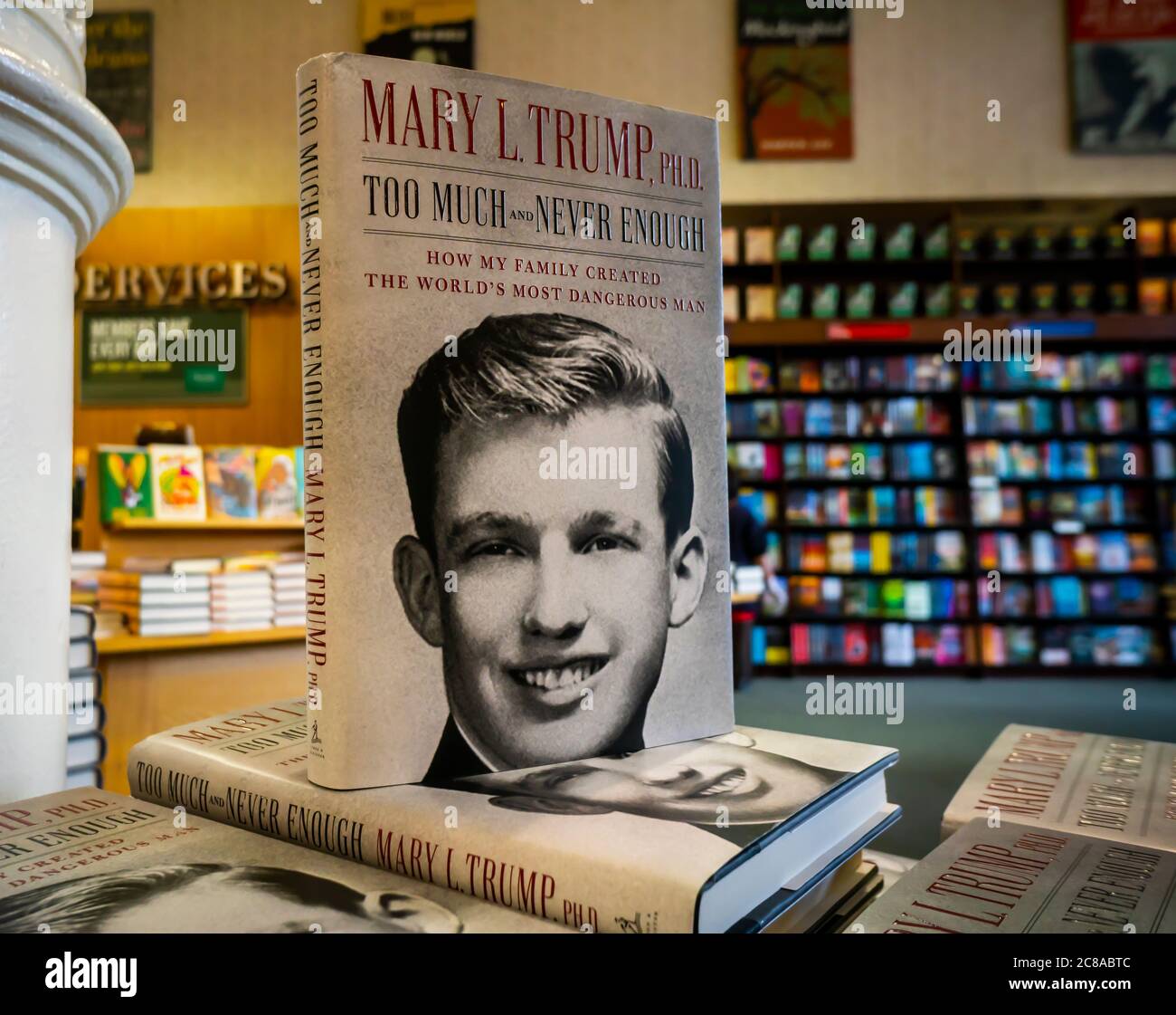 Copies of Mary L. Trump Ph.D.’s book “Too Much and Never Enough: How My Family Created the World’s Most Dangerous Man” in a Barnes & Noble bookstore on the day it goes on sale, Tuesday, July 14, 2020. The courts have rejected an effort by the family to block the publication of the book related to a 2001 confidentiality agreement allowing Simon & Schuster to publish and distribute it.  (© Richard B. Levine) Stock Photo