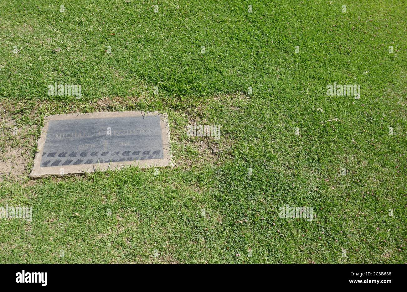 Culver City, California, USA 22nd July 2020 A general view of atmosphere of Pinto Colvig's unmarked Grave at Holy Cross Cemetery on July 22, 2020 in Culver City, California, USA. Photo by Barry King/Alamy Stock Photo Stock Photo