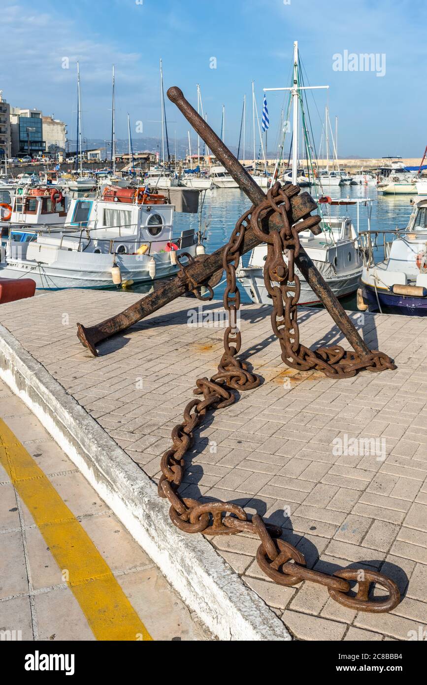 Anchor stone chain sea hi-res stock photography and images - Alamy