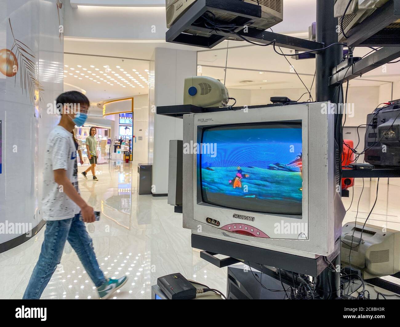 Zhengzhou Zhengzhou China 23rd July 2020 Henana A A China On July 13 A Businessman Set Up An Antique Screen Tree In Zhengzhou Henan Province About 20 Old Tv Sets From Different Eras Were Placed On
