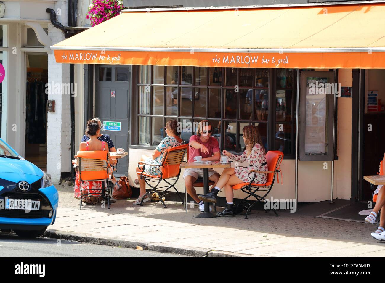 Marlow bar sale and grill