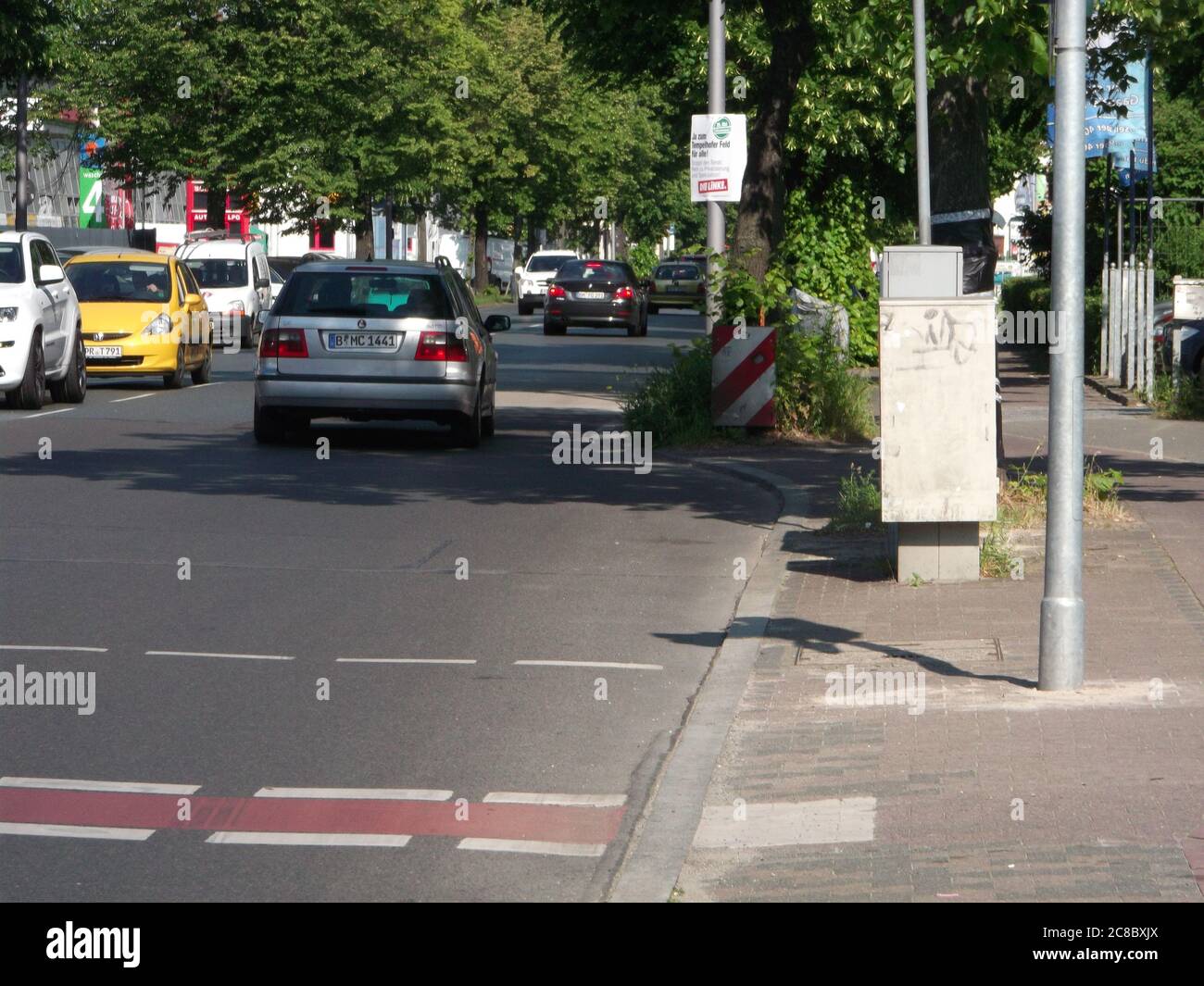 Brunsbütteler Damm Ecke Nauener Straße in Berlin-Spandau, Blickrichtung Osten Stock Photo