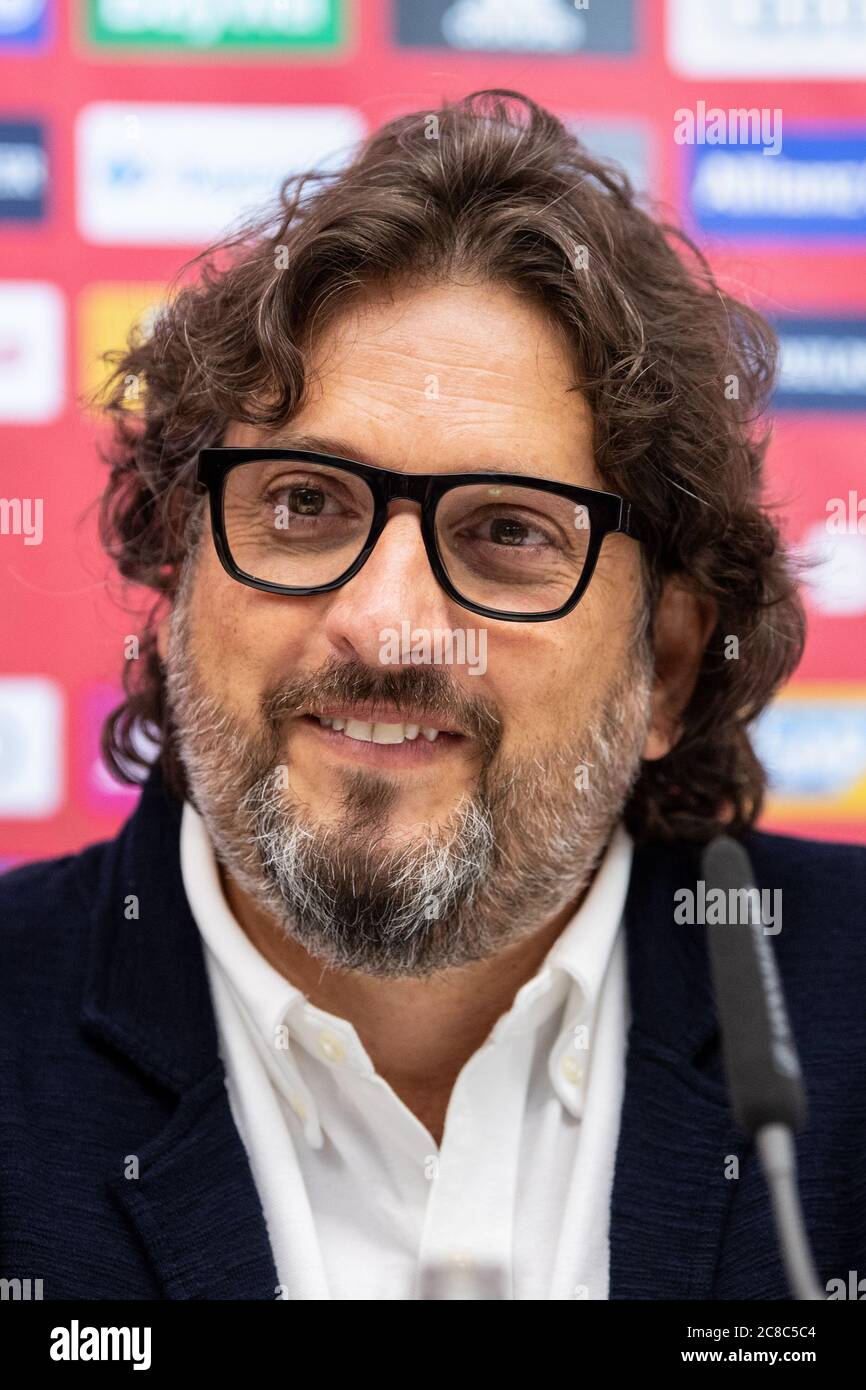 Munich, Germany. 23rd July, 2020. Basketball: Pk for the presentation of  the new Bayern coach Trinchieri in the Audi Dome. Andrea Trinchieri, new  coach of FC Bayern Basketball, speaks at a press