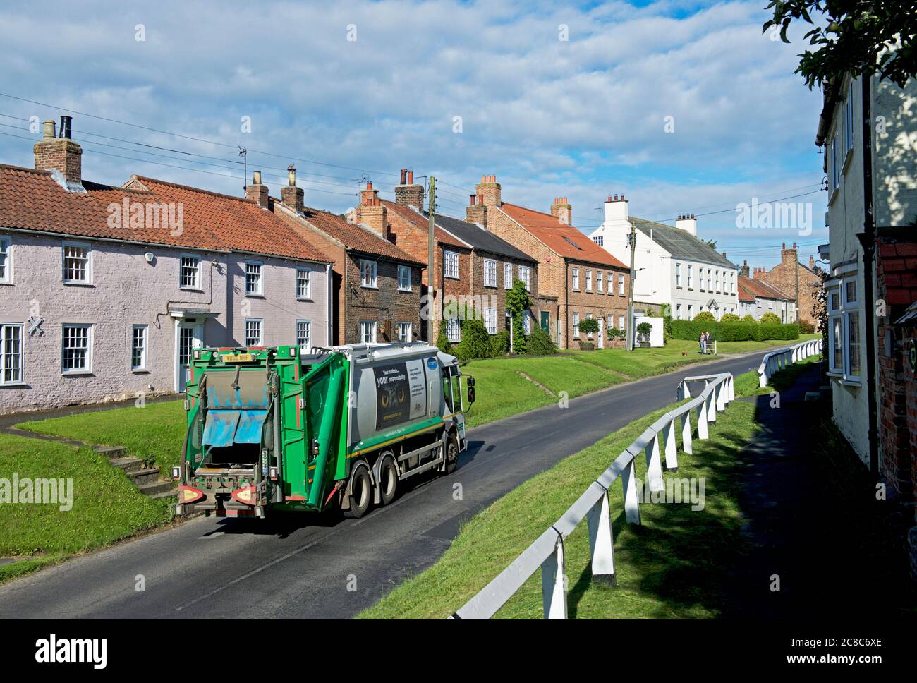 Bin Lorry High Resolution Stock Photography and Images Alamy