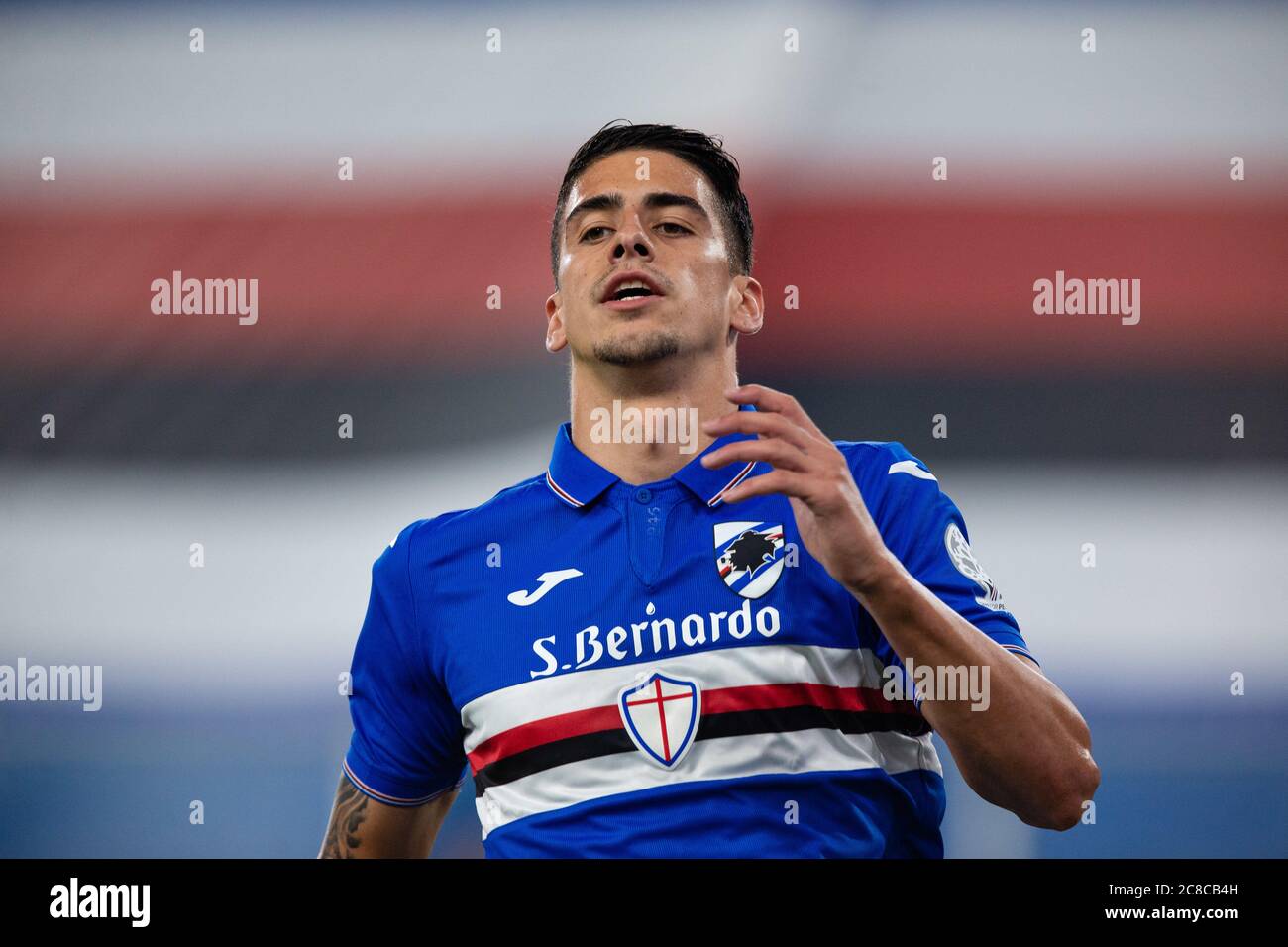 Team Genoa disappointment supporters during UC Sampdoria vs Genoa CFC,  italian soccer Serie A match in Genova, Italy, April 30 2022 Stock Photo -  Alamy