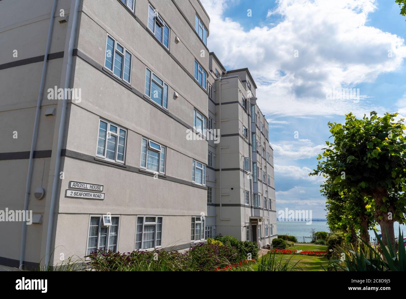 1930s art deco building town hires stock photography and images Alamy