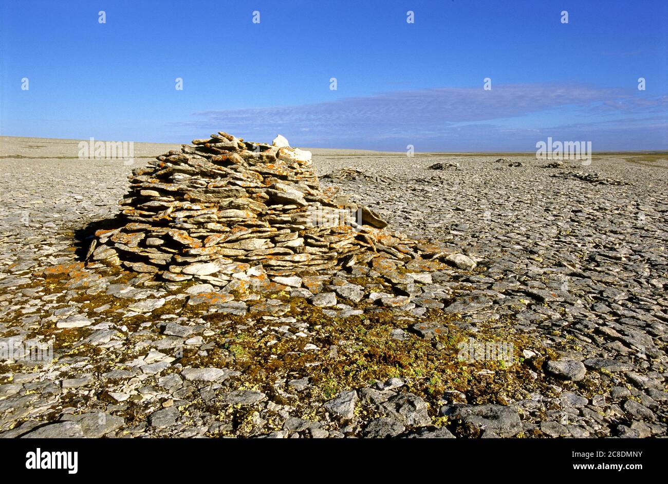 Primitive graves on Mansel Island in the Hudson Bay, Ninavut, Canada Stock Photo