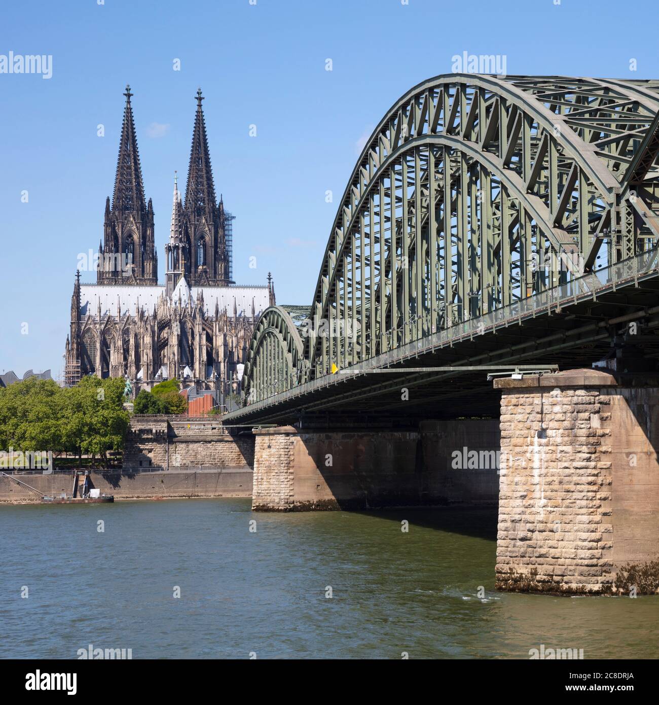 Germany, North Rhine-Westphalia, Rhineland, Cologne, Cologne Cathedral and Hohenzollern Bridge Stock Photo