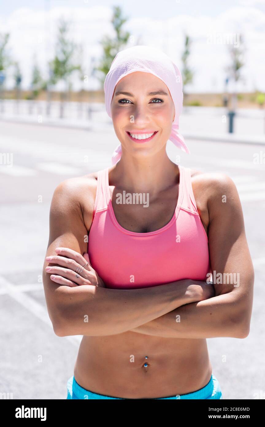 Beautiful Young Woman in Pink Sports Bra Running Stock Photo - Image of  beautiful, cardiovascular: 19787236