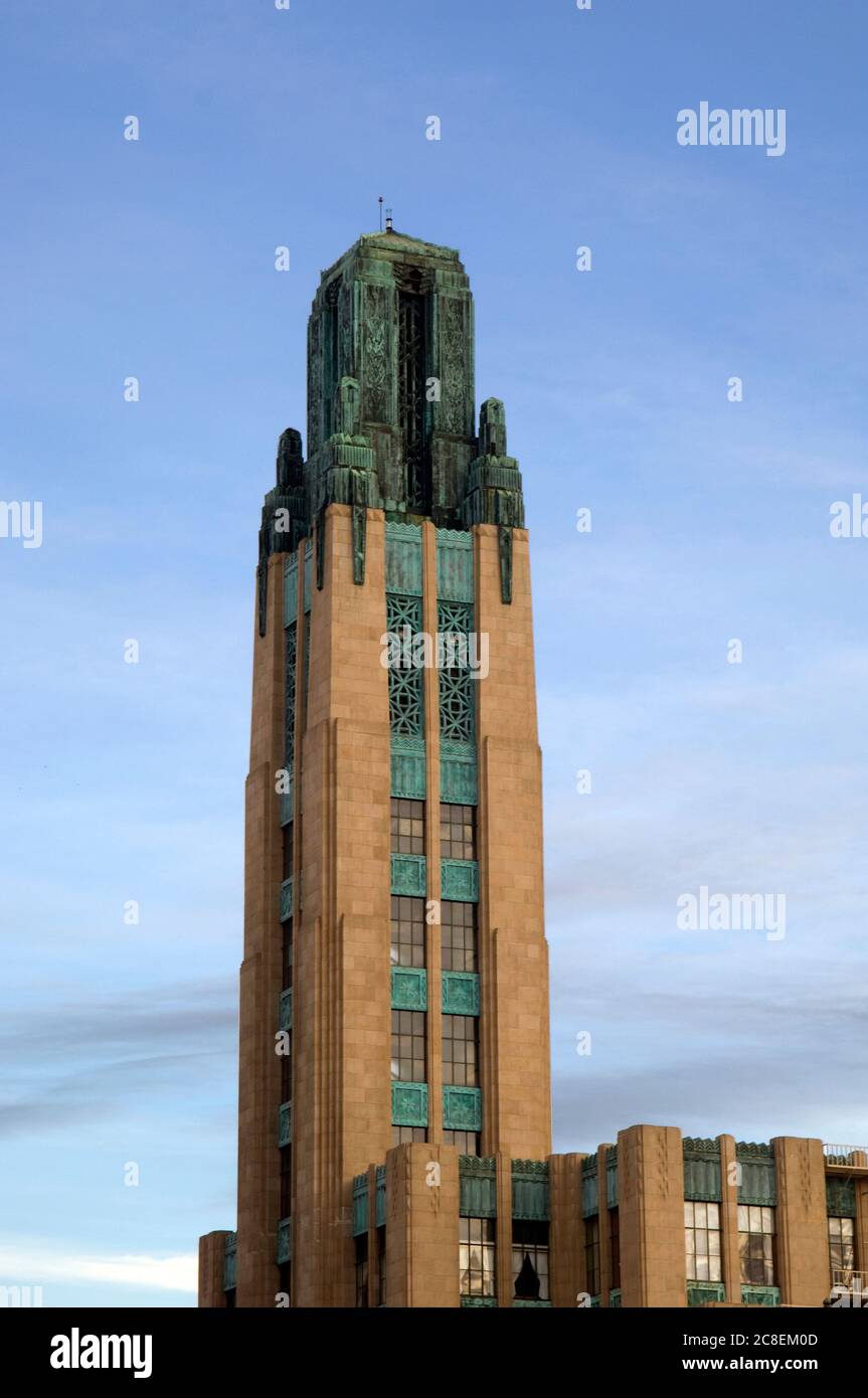 The Art Deco tower of the Bullocks Wilshire Building in Los Angeles, CA ...