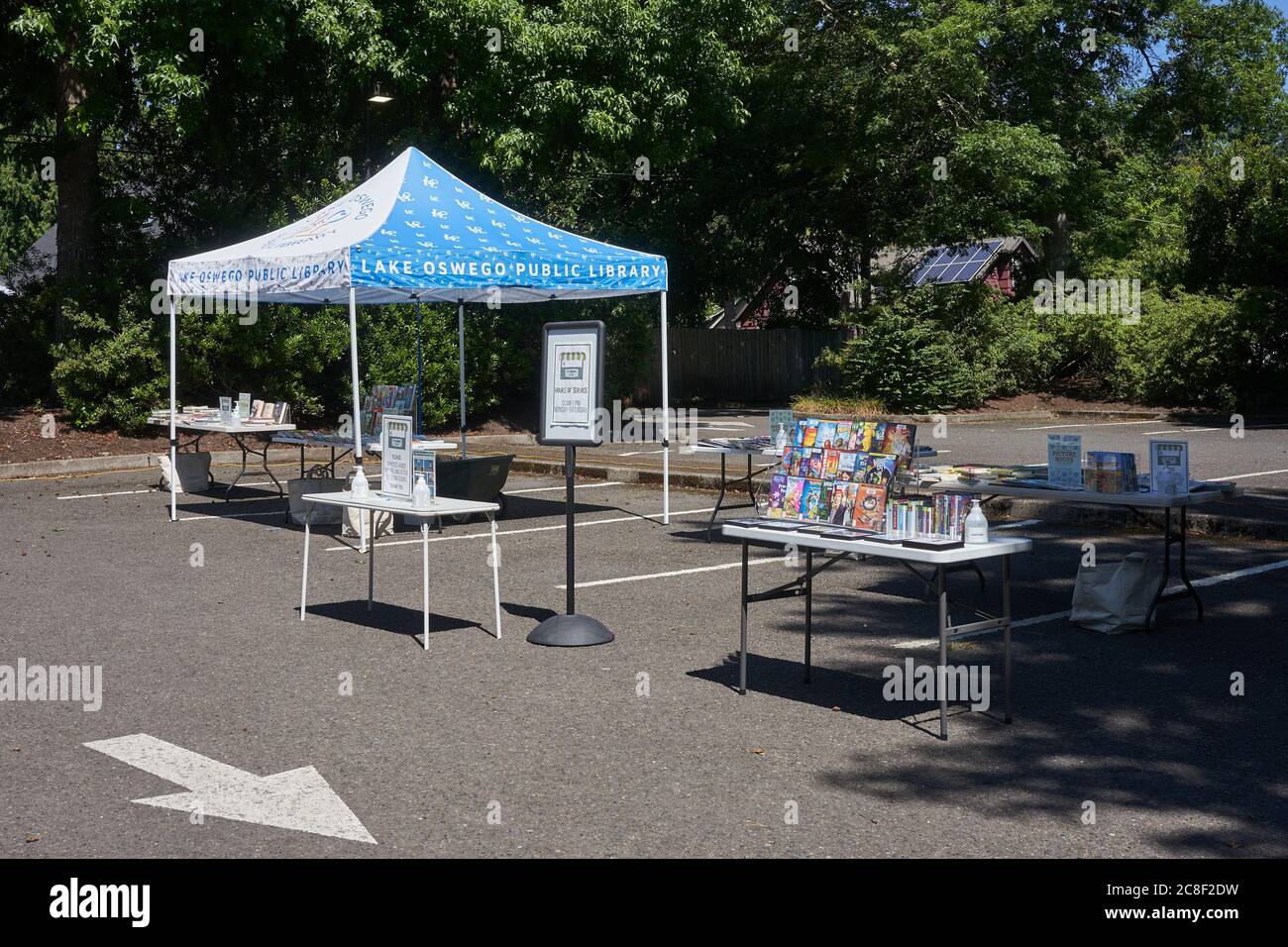 Lake Oswego Public Library has opened an outdoor section in its parking