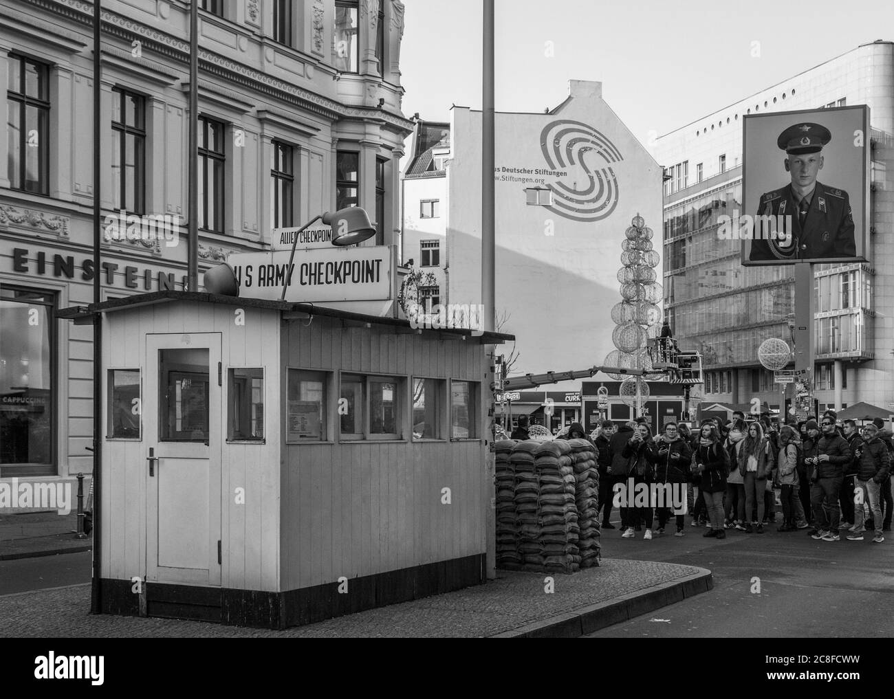 Check Point Charle Berlin Stock Photo Alamy