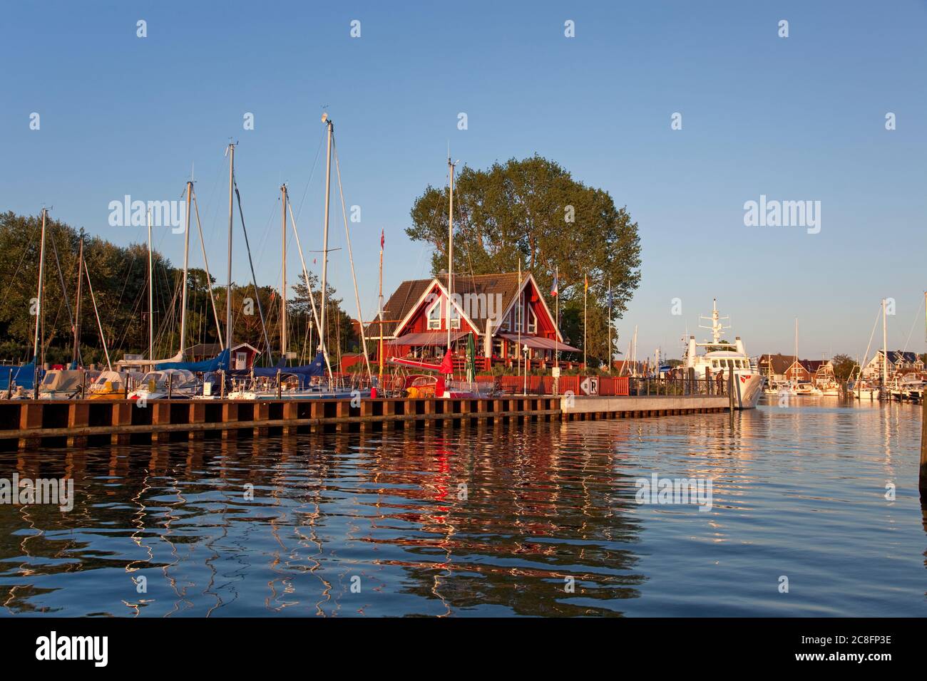 geography / travel, Germany, Schleswig-Holstein, harbour in Niendorf at who Baltic Sea, for Timmendorf, Additional-Rights-Clearance-Info-Not-Available Stock Photo