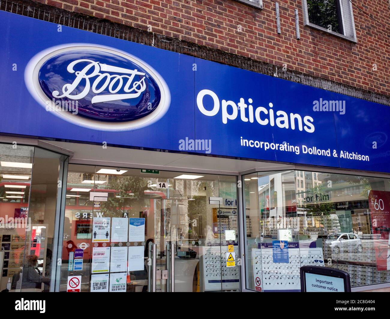 London England Uk Boots Opticians Hi res Stock Photography And Images London England Uk Boots Opticians Hi res Stock Photography And Images
