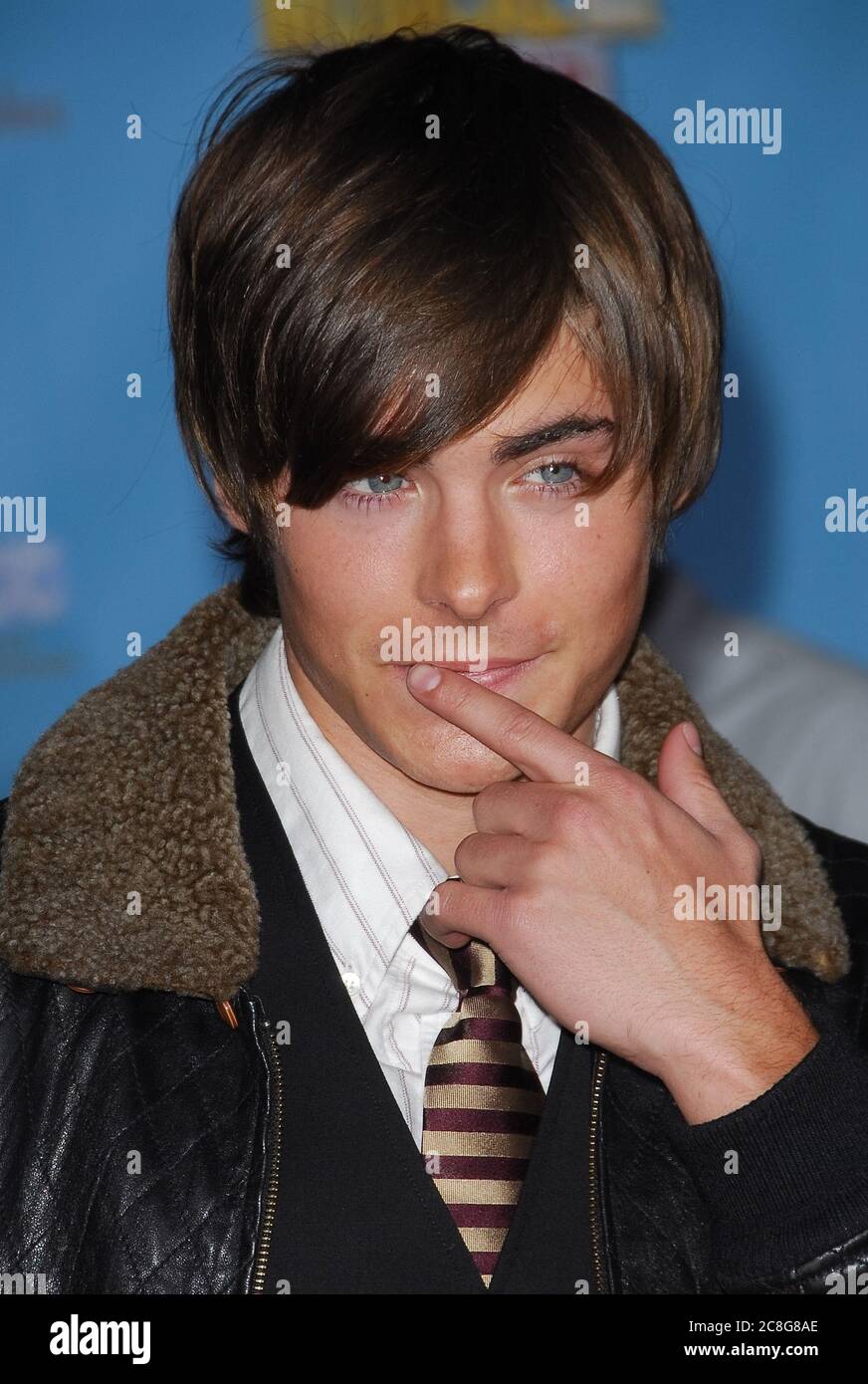Zac Efron at the High School Musical 2: Extended Edition DVD Release Premiere held at the El Capitan Theatre in Hollywood, CA. The event took place on Monday, November 19, 2007. Photo by: SBM / PictureLux - File Reference # 34006-11927SBMPLX Stock Photo