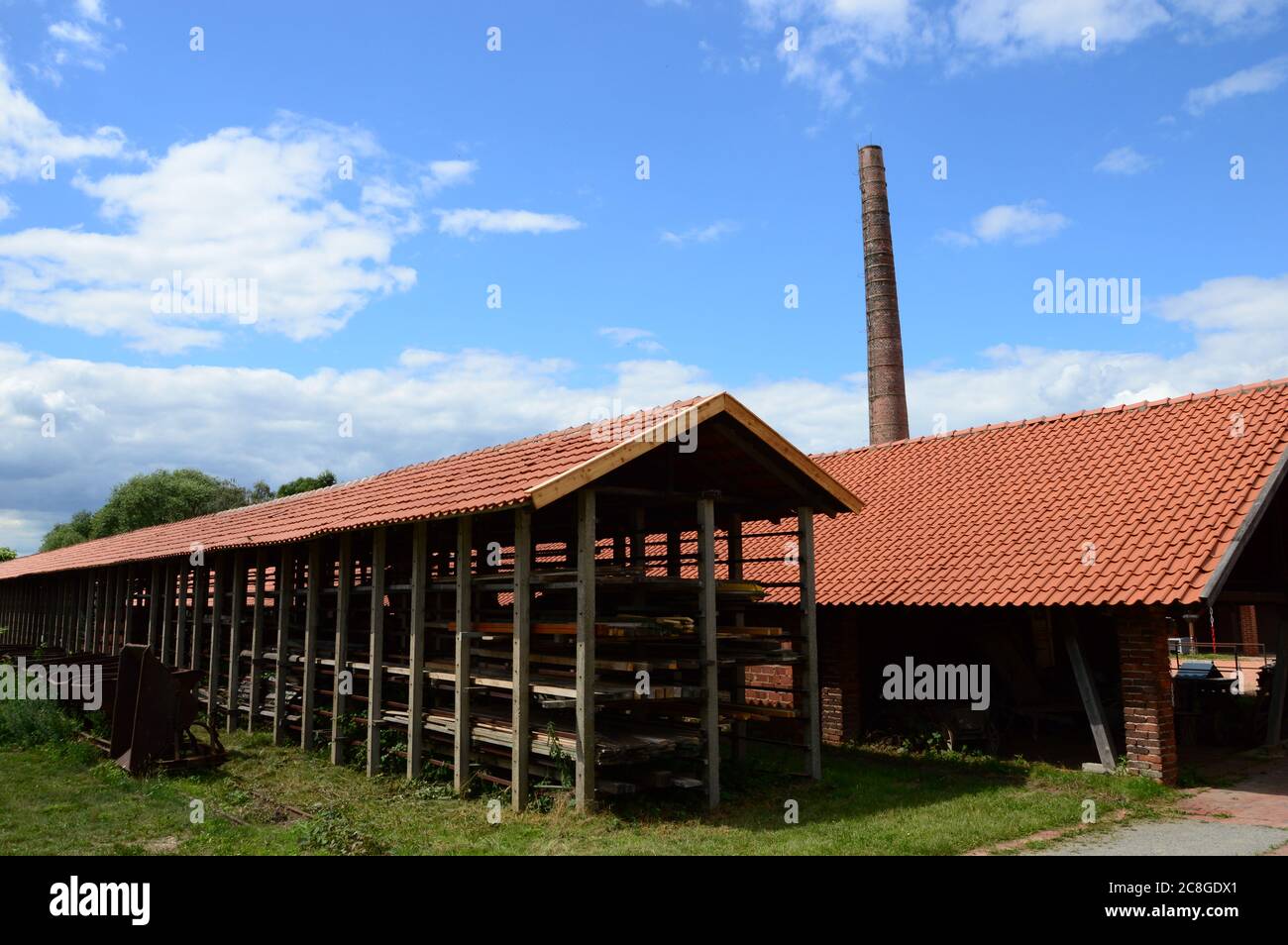 Ancient work shed hi-res stock photography and images - Alamy