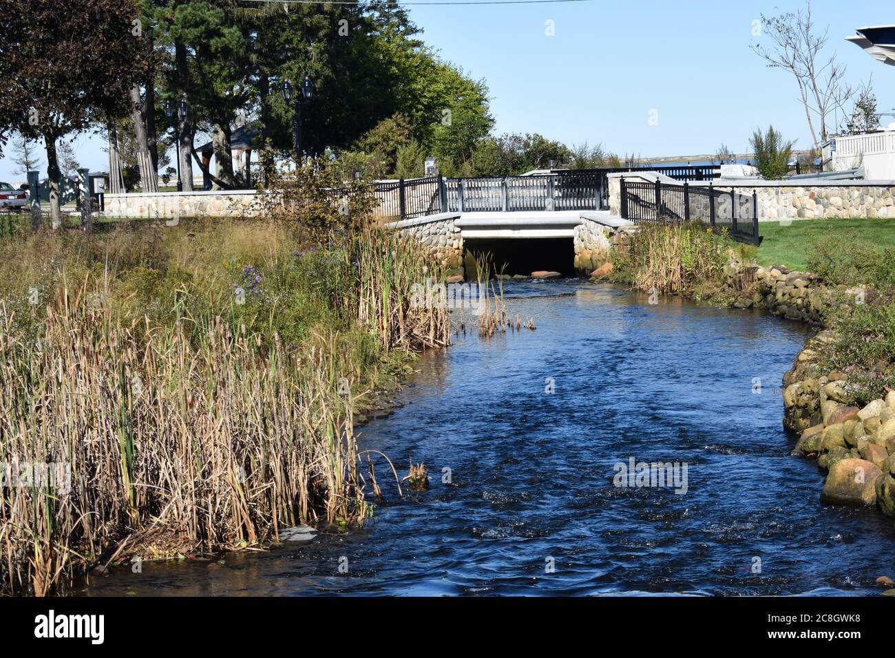 Landscape gardens flowing water hires stock photography and images Alamy