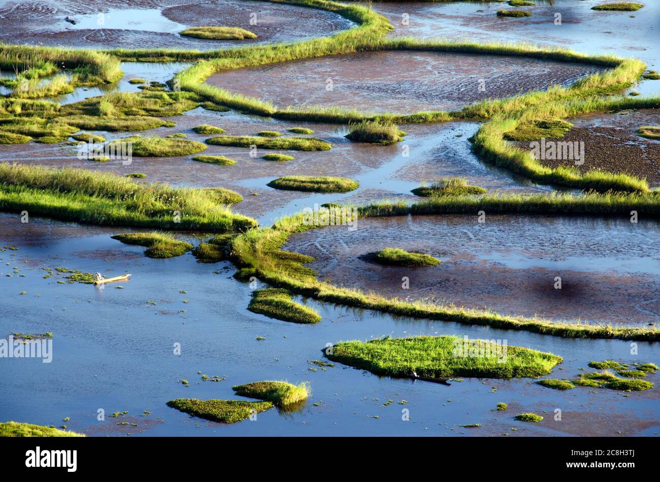 How to Stay in Loktak Lake  The Travelling Slacker