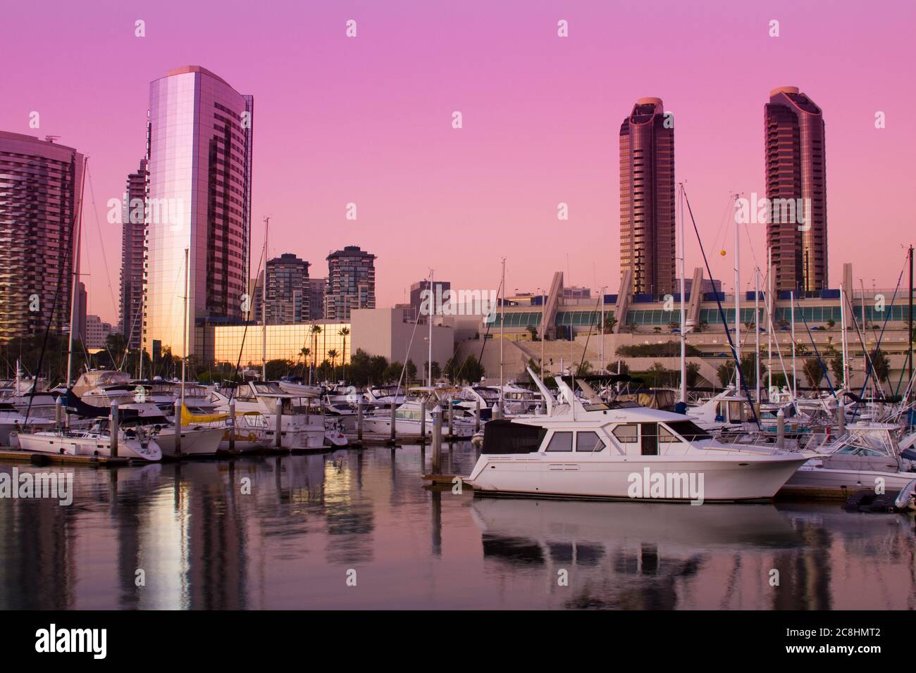 Marriott Hotel, Harbor Club Towers & Embarcadero Marina, San Diego, California, USA Stock Photo