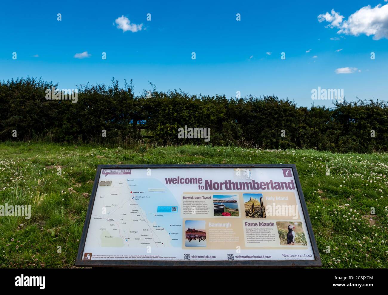 Welcome to Northumberland tourist information board on A1, Scottish English border, Scotland, UK Stock Photo