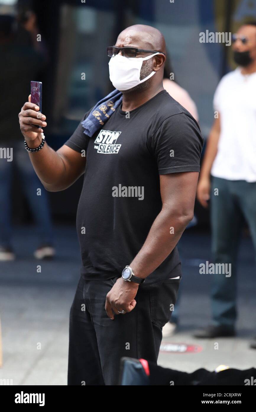 New York, USA.. 25th July, 2020. (NEW) Ã¢â‚¬Å“We can stop the SilenceÃ¢â‚¬Â musical event at Times Square. July 24, 2020, New York, USA: A musical event called Ã¢â‚¬Å“We can stop the silence Ã¢â‚¬Å“ was organized to unite people and come together in a special moment of this Covid-19, gun violence, New York City is passing through. It also seeks peace and justice and be the voice fir many that can express their feelings and thoughts.Credit: Jose Francisco/Thenews2 Credit: Jose Francisco/TheNEWS2/ZUMA Wire/Alamy Live News Stock Photo