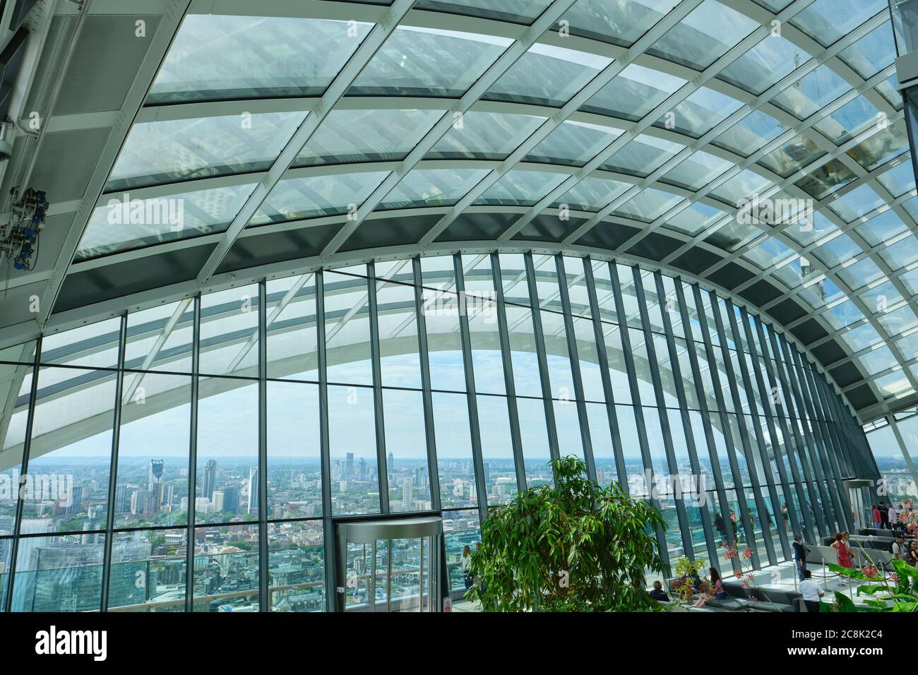 The Sky Garden at 20 Fenchurch Street, a public space designed by Rafael Vinoly Architects featuring a stylish restaurant, brasserie and cocktail bar. Stock Photo