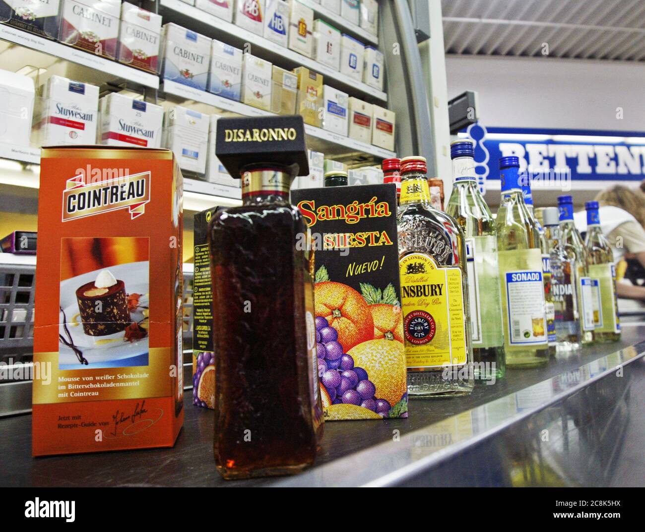 Spritbutik Hi res Stock Photography And Images Alamy spritbutik-hi-res-stock-photography-and-images-alamy