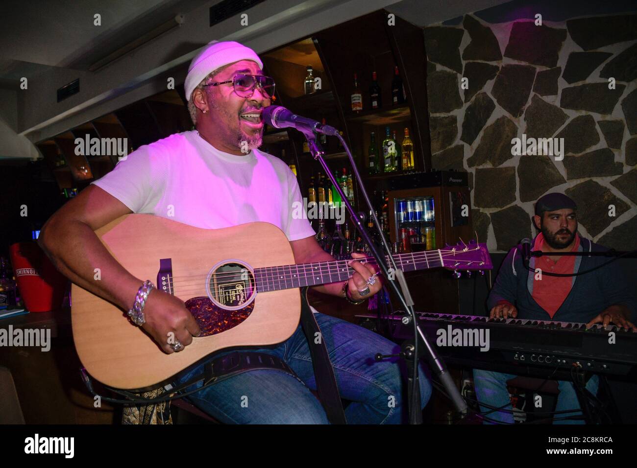 Sanger Jojo Cumbana Musik Bar Herz Hamburg Hamburg St Pauli Reeperbahn 22 07 2020 Stock Photo Alamy