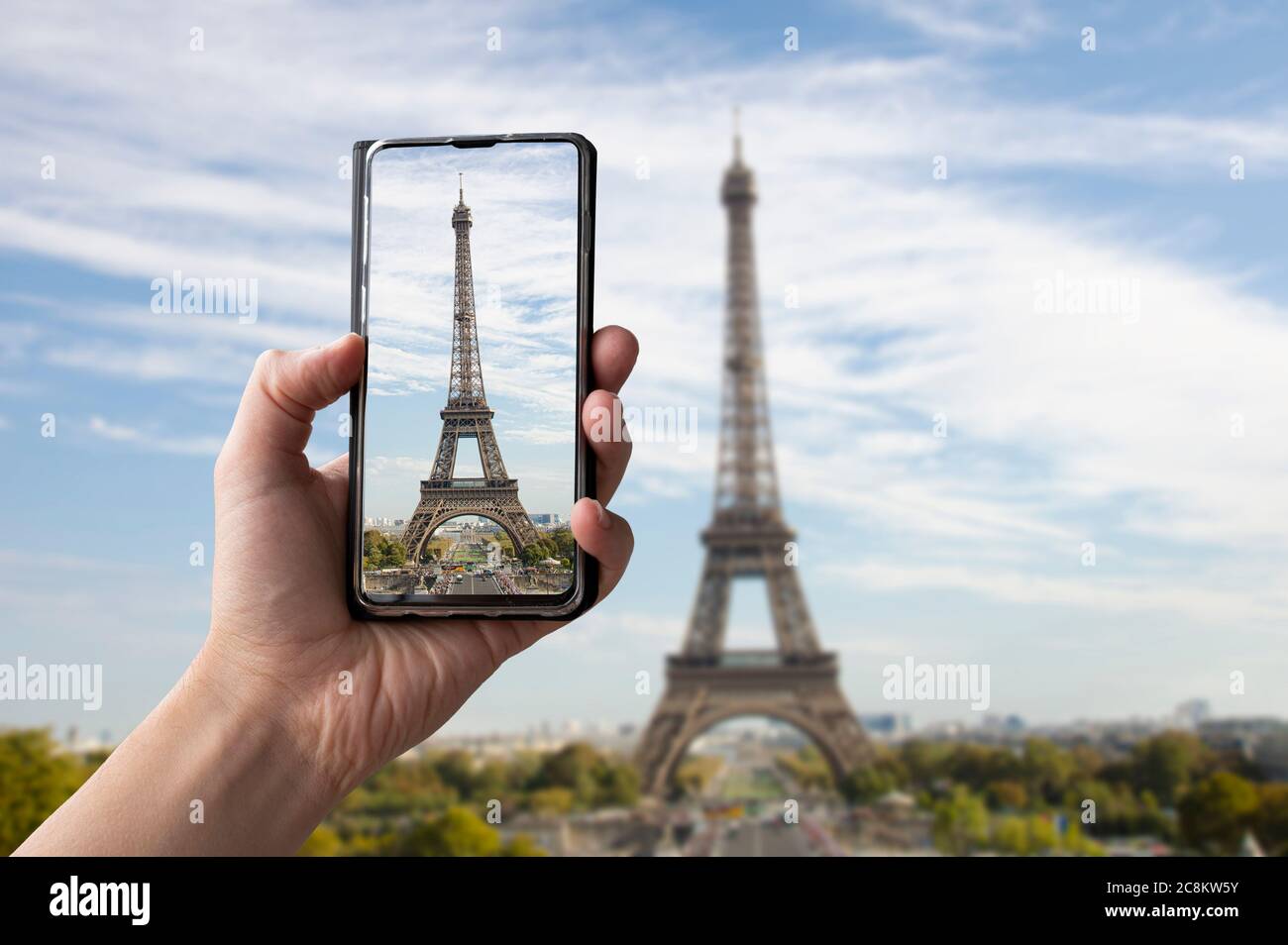 Hand and eiffel tower hires stock photography and images Alamy