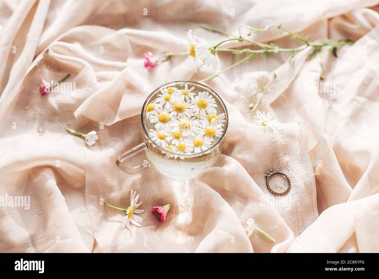 19+ Soft Aesthetic Pictures Of Flowers Gif
