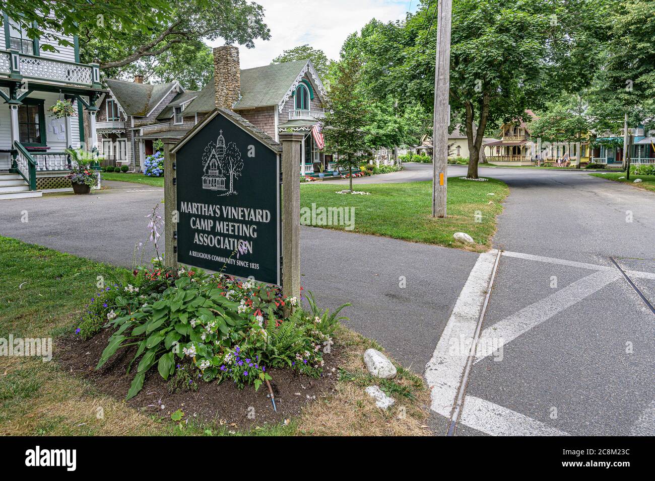 Gingerbread cottages on Martha's Vineyard Stock Photo Alamy