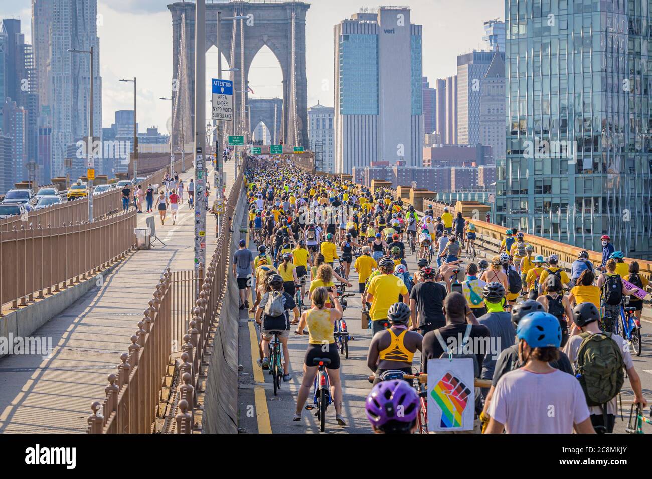 Overreaching hi-res stock photography and images - Alamy